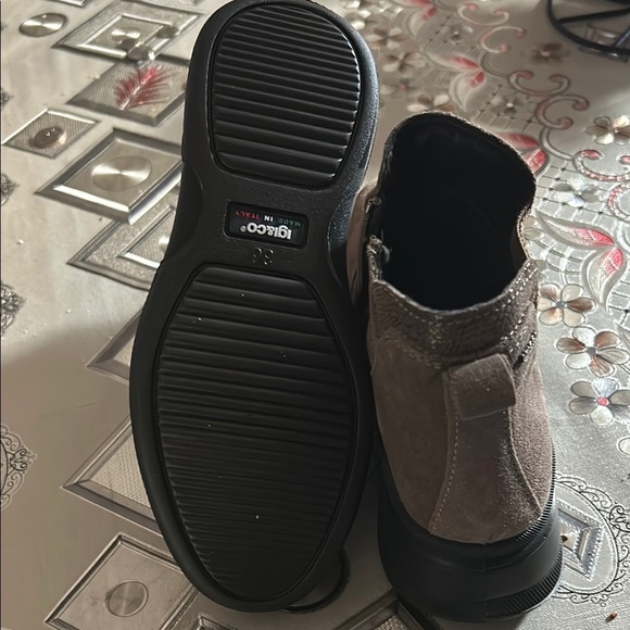 Brown Chunky Sole Ankle Boots - Picture 5 of 6